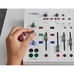Yamaha AG08 8-Channel Mixer/USB Interface for Mac/PC White