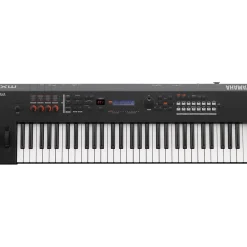 Yamaha MX61 61-Key Music Production Synthesizer Essentials Bundle Black