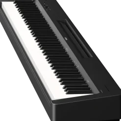 Yamaha P-143 88-Key Digital Piano Black