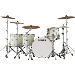 Yamaha Phoenix Hybrid 4-Piece Shell Pack With 20" Bass Drum Polar White