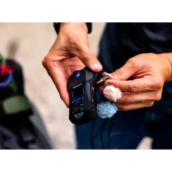 Zoom H1 XLR 2-Channel 32-Bit Portable Recorder