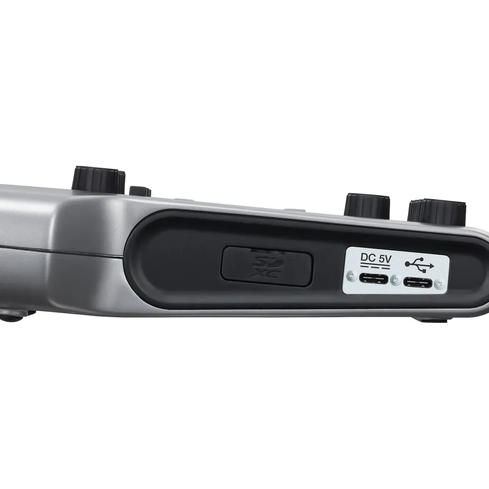 Zoom PodTrak P4 Portable Multitrack Podcast Recorder