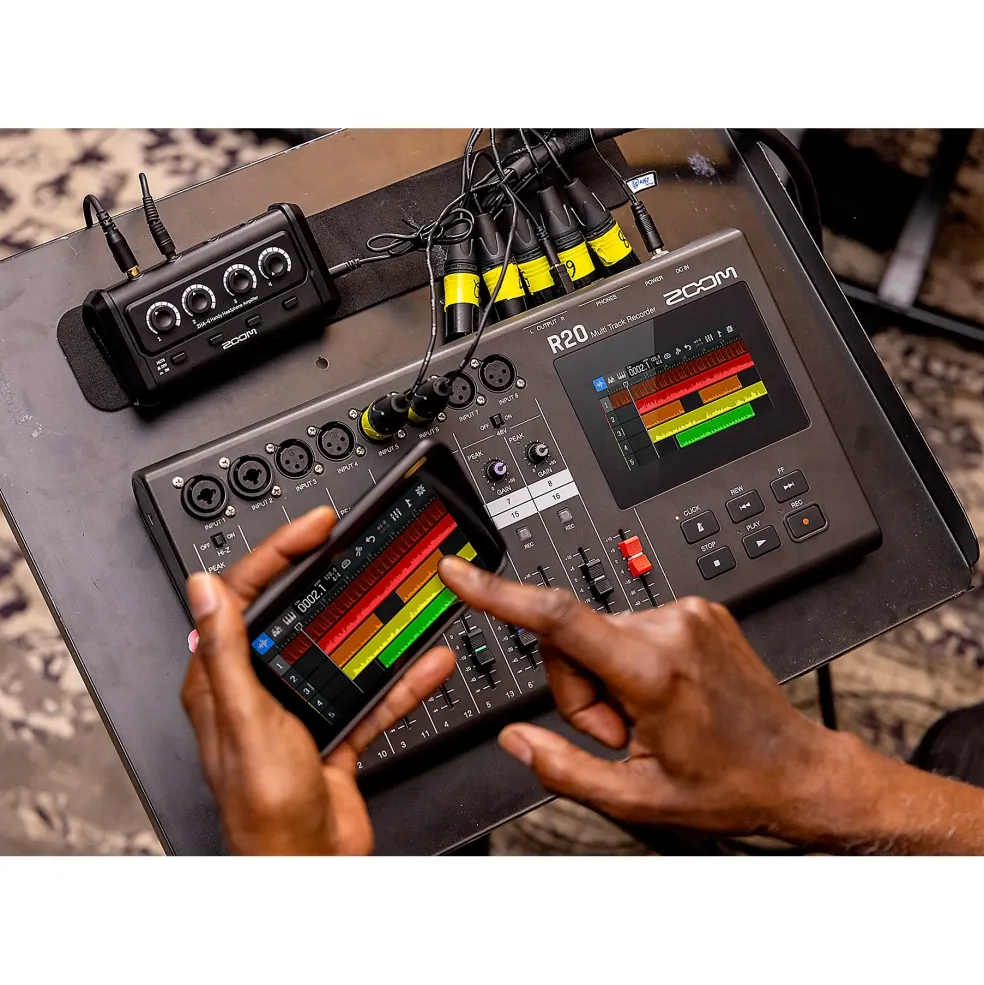 Zoom R20 MultiTrack Recorder