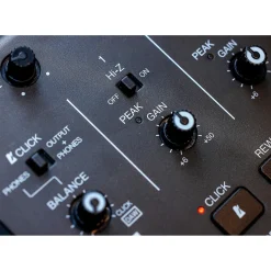 Zoom R12 MultiTrack Recorder